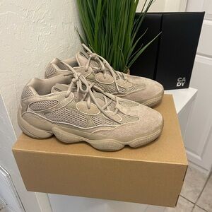 Yeezy 500 taupe light 10.5
